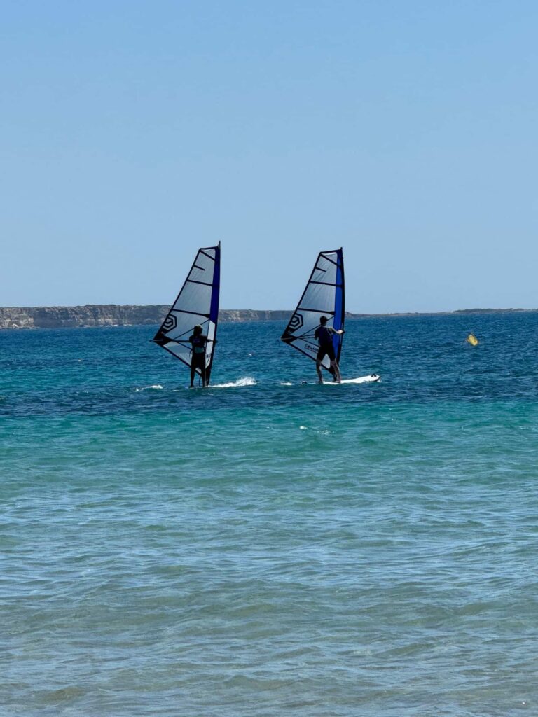 putzu idu surf sardinie reizen sardo experience