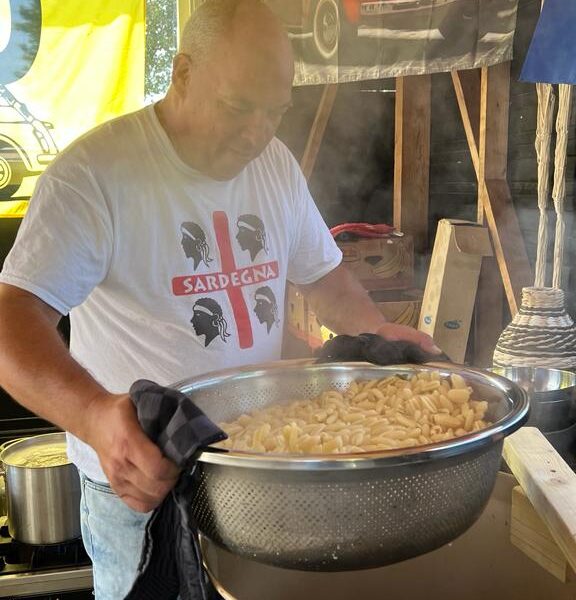 Sardo Experience kok aan huis kookt Sardijnse pasta Italiaanse lunch