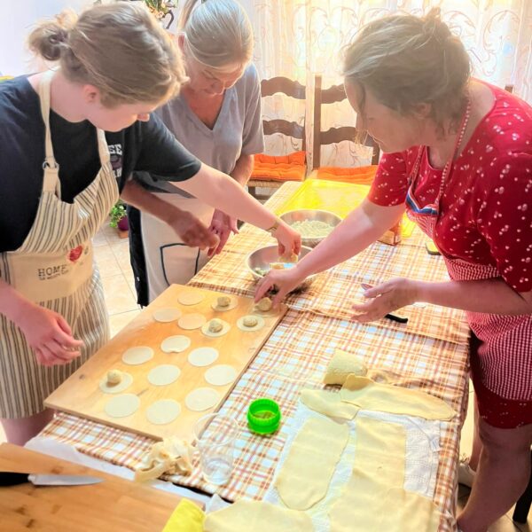 culurgiones workshop met Sardo Experience Sardinie reizen met Sardinie excursies kleinschalig vegetarisch