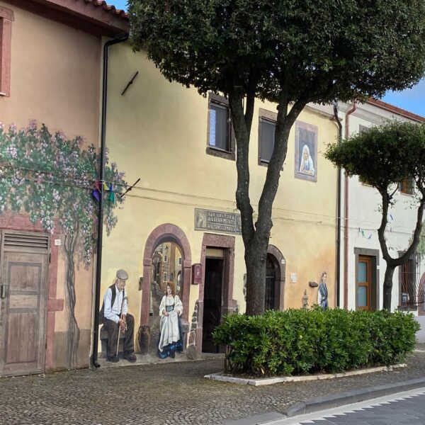 murale tinnura muurschildering met Sardo Experience Sardinie reizen excursies